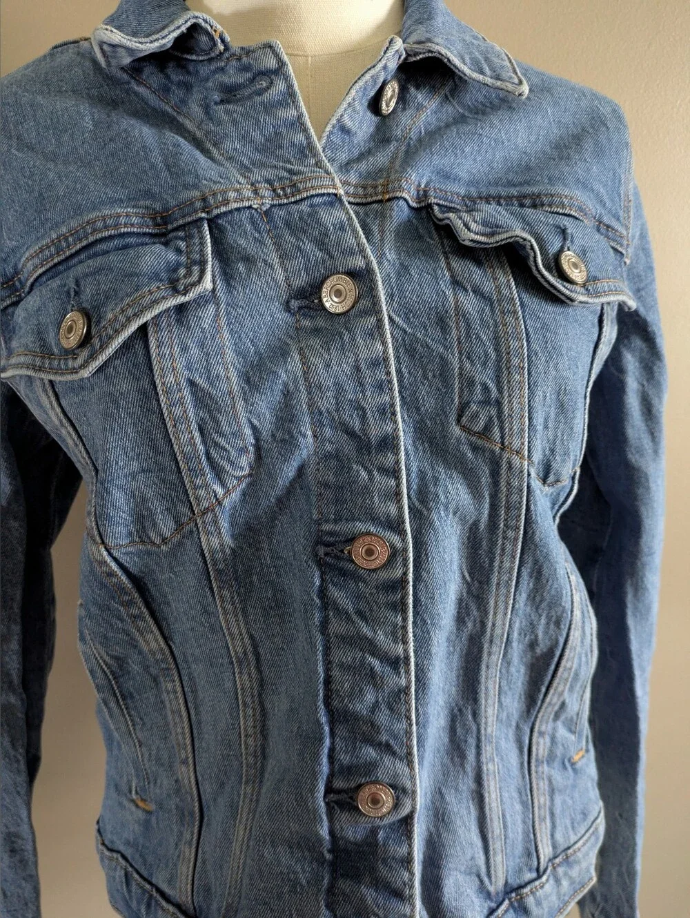Abercrombie & Fitch A&F Long Sleeve Collared Denim Jean Button Up Jacket Large